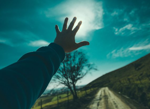 reachout_bg reachout_bg